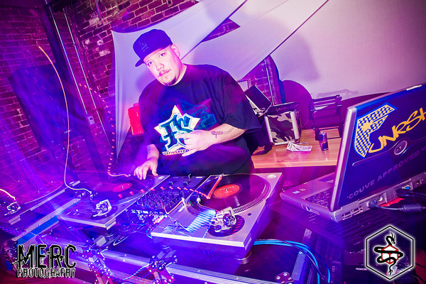 Biggz on the decks opening for Mixmaster Mike